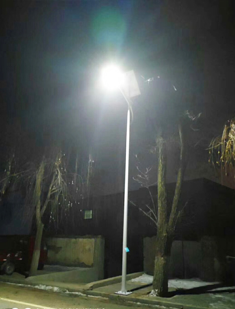 积石山县安多太阳能路灯项目