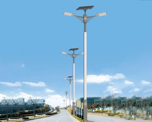 1742827475242030.jpg 安多太阳能路灯.jpg