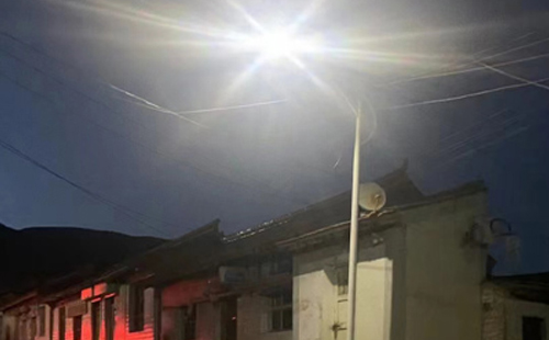 农村院子里最适合的安多太阳能路灯亮度与安装要点 农村院子里最适合的安多太阳能路灯亮度与安装要点