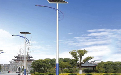 安多安多太阳能路灯价格差在哪？影响造价的4大核心因素揭秘